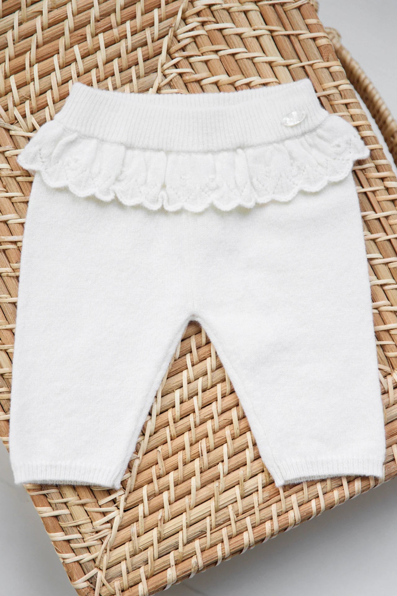 Pantalon Ecru avec jeux de volants