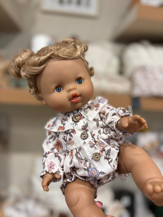 Poupée Minikane
